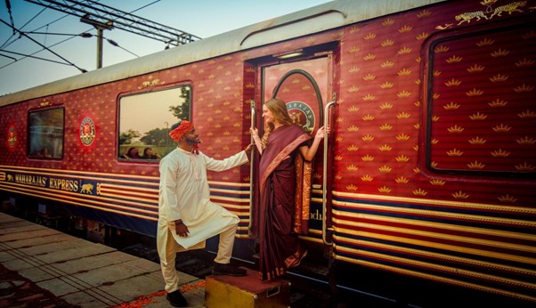 Inde en train de luxe